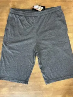 新品未使用　LLサイズ ショートパンツ　グレー系これからの季節に❗️