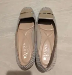 DIANA チェック柄 フラットパンプス