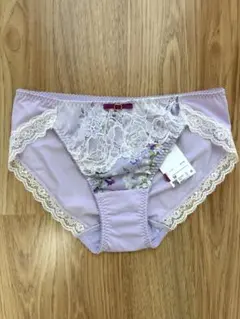 ワコール　ルジェ　ショーツ　パープル