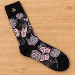 新品 ヴィヴィアンウエストウッド シアーソックス 靴下 蝶 バタフライ 薔薇 黒