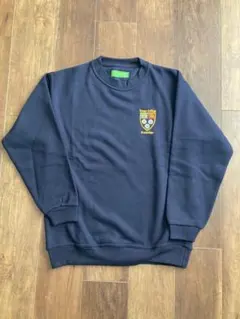 ネイビー エンブレム付き クルーネックトレーナー