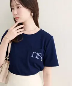 natural couture チャーム付きロゴ刺繍ショートTのサムネイル