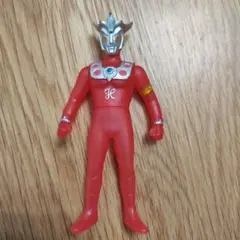 ウルトラマン風 赤いフィギュア クリアラメ 限定