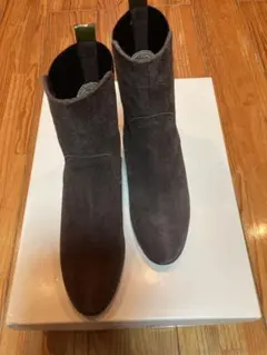 サイドゴアブーツ ブラウン 中ヒール 新品