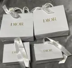 Dior 紙袋　4つ