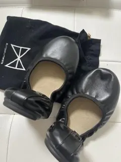 バタフライツイスト　ブラック フラットシューズ バレエシューズ 40