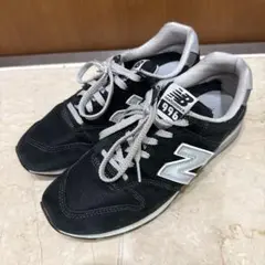 New Balance 996 黒/グレー スニーカー