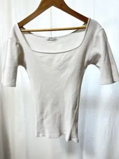 ホワイトスクエアネック 半袖Tシャツ