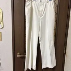 ホワイト スラックス パンツ