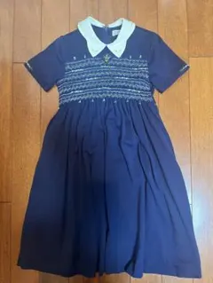 ネイビー 半袖ワンピース 白い襟