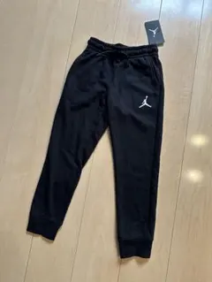 新品未使用　エアジョーダン　キッズ　パンツ　黒 セールジョーダン Dri-FIT エア リトルキッズ メッシュ ショート