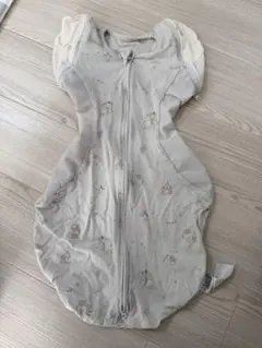 スワドル ベビー用寝具