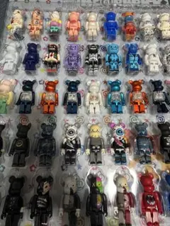KAWS BE@RBRICK フィギュア B@-000.com LTD005 - メルカリ