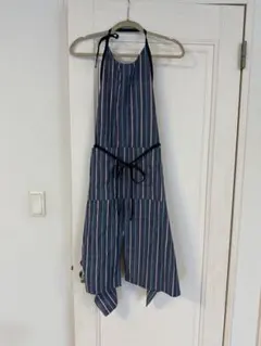 エプロン＊紺地　ピンクと水色のストライプ（ハンドメイド）薄地