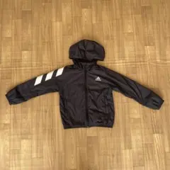 アディダス　フード付きウィンドブレーカー　120相当　黒