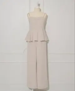 DOLCELICHE ドルチェリーチェ　ラインストーンストラップロンパース