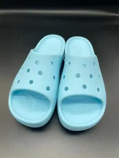◆1174◆Crocs レディースクラシックプラットフォームスライドサンダルのサムネイル