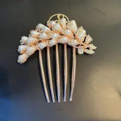 パール花モチーフヘアコーム蝶々パールクリスタル着物浴衣夜会巻✨