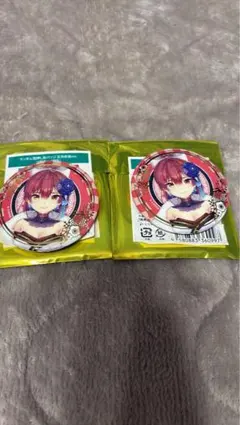 ホロライブ ランダム箔押し缶バッジ 正月衣装ver. 宝鐘マリン