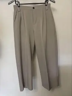 Casper John ベージュ プリーツスラックスのサムネイル