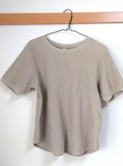 UNIQLO ベージュ ワッフルクルーネックT Mサイズ