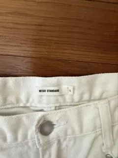 wego 白パンツのサムネイル