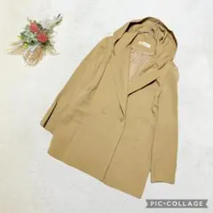 ベージュ テーラードジャケット