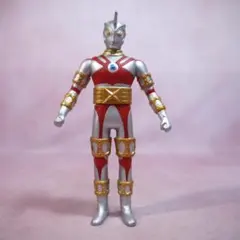 ウルトラ怪獣シリーズ　エースロボット　2001　ソフビ