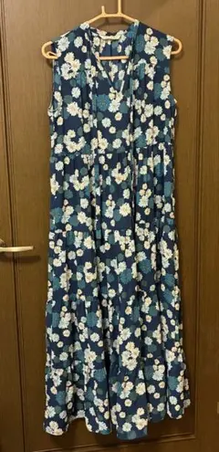 ポール&ジョーロングワンピース ノースリーブ ミモレ丈 Mサイズ