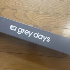 new balance grey daysポスター