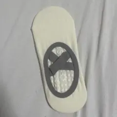 新品未使用　ヨガソックス アイボリー　滑り止めソックス　ピラティスソックス