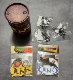 米津玄師 JUNK ドラム缶(グミなし)、ステッカー、がらくたくんキーホルダーのサムネイル