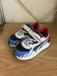 SONIC × puma スニーカー