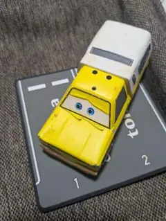 カーズ ドット ディズニー限定 ピクサーのサムネイル