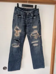 ジョンブル　ダメージジーンズ