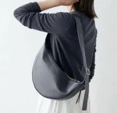 Item thumbnail for item 928855a8-4b46-43f3-bd94-4ffe263ad49e