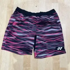 ヨネックス　ハーフパンツ　人気　柄　ピンク　　　　O、XLサイズ