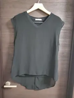 MOUSSY Vネック 半袖カットソー ブラック