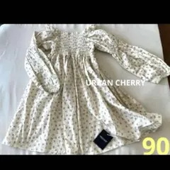 *12月20日まで限定価格☆【新品未使用】アーバンチェリー花柄ワンピース90