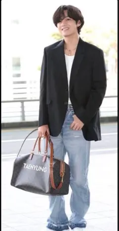 2025年最新】ウェスリー celineの人気アイテム - メルカリ