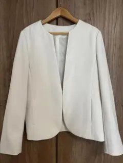 WHITE JOOLA（ホワイトジョーラ）ホワイト ノーカラージャケット Mのサムネイル