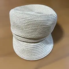 中古品　キャスケット　ベージュ　美品