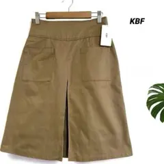 新品タグ付き/KBF/ケービーエフ/ひざ丈スカート/インバーテッドタック/M