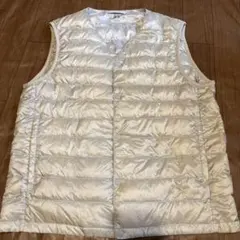 ダウンベスト白