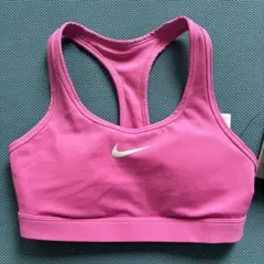 ナイキ スウッシュ ミディアムサポート ウィメンズ パッディド スポーツブラ