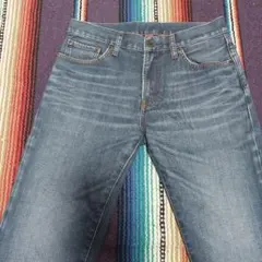 ユニクロ 防風ジーンズ 29