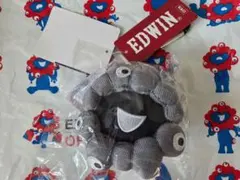 【限定レア商品】EDWIN ミャクミャクフェイス　カラビナ付きマスコット