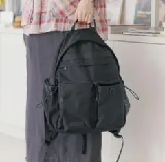 ニコアンド⭐︎10ポケットリュック　今季