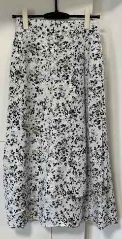 巻きスカート風デザインフレアロングスカート