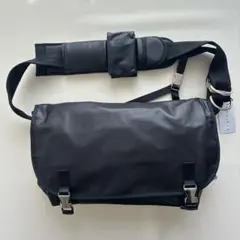 新品　LORINZA ロリンザ メッセンジャーバッグ　大容量 ブラックのサムネイル
